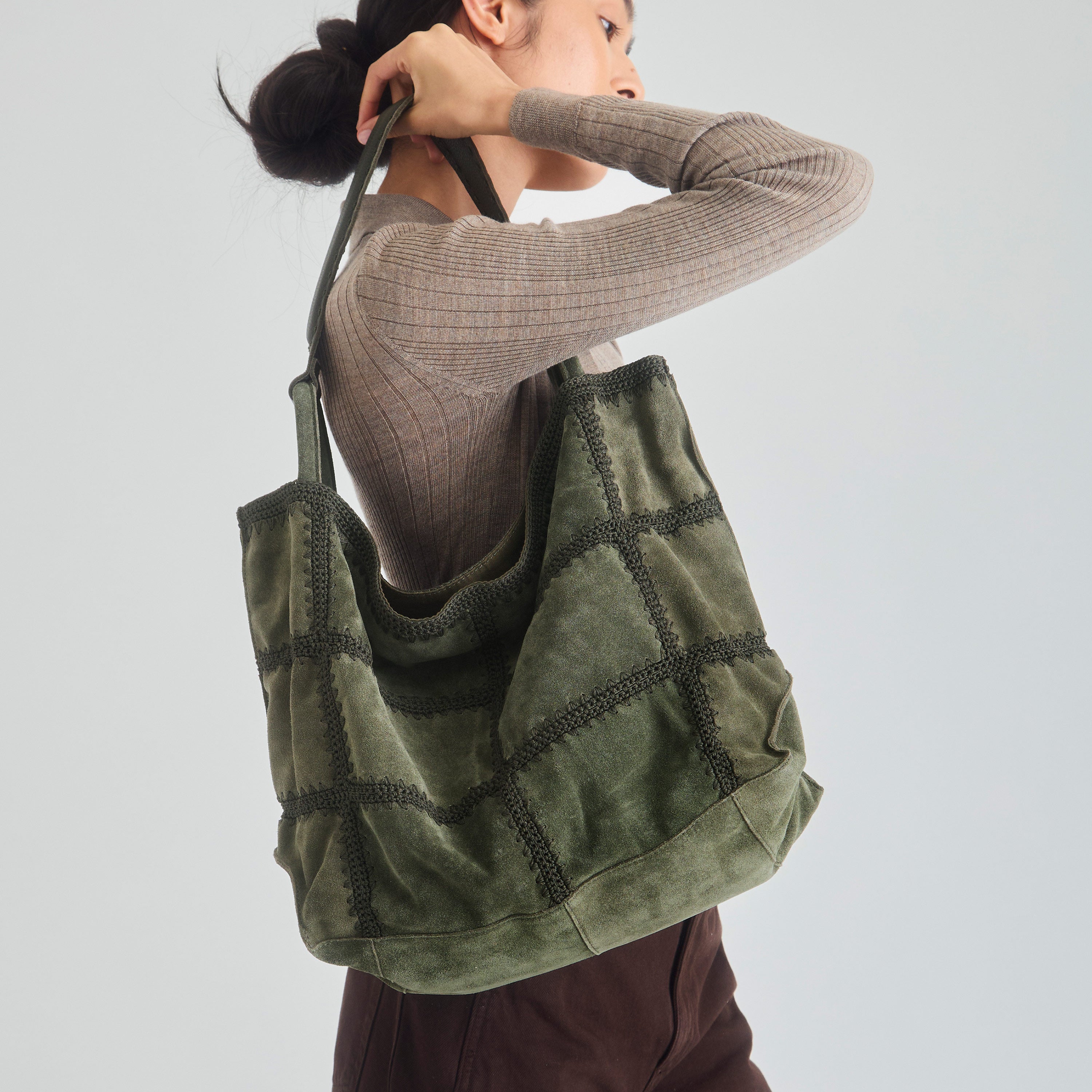 The Sak Los Feliz Large Tote - Leather - Moss Suede Patch