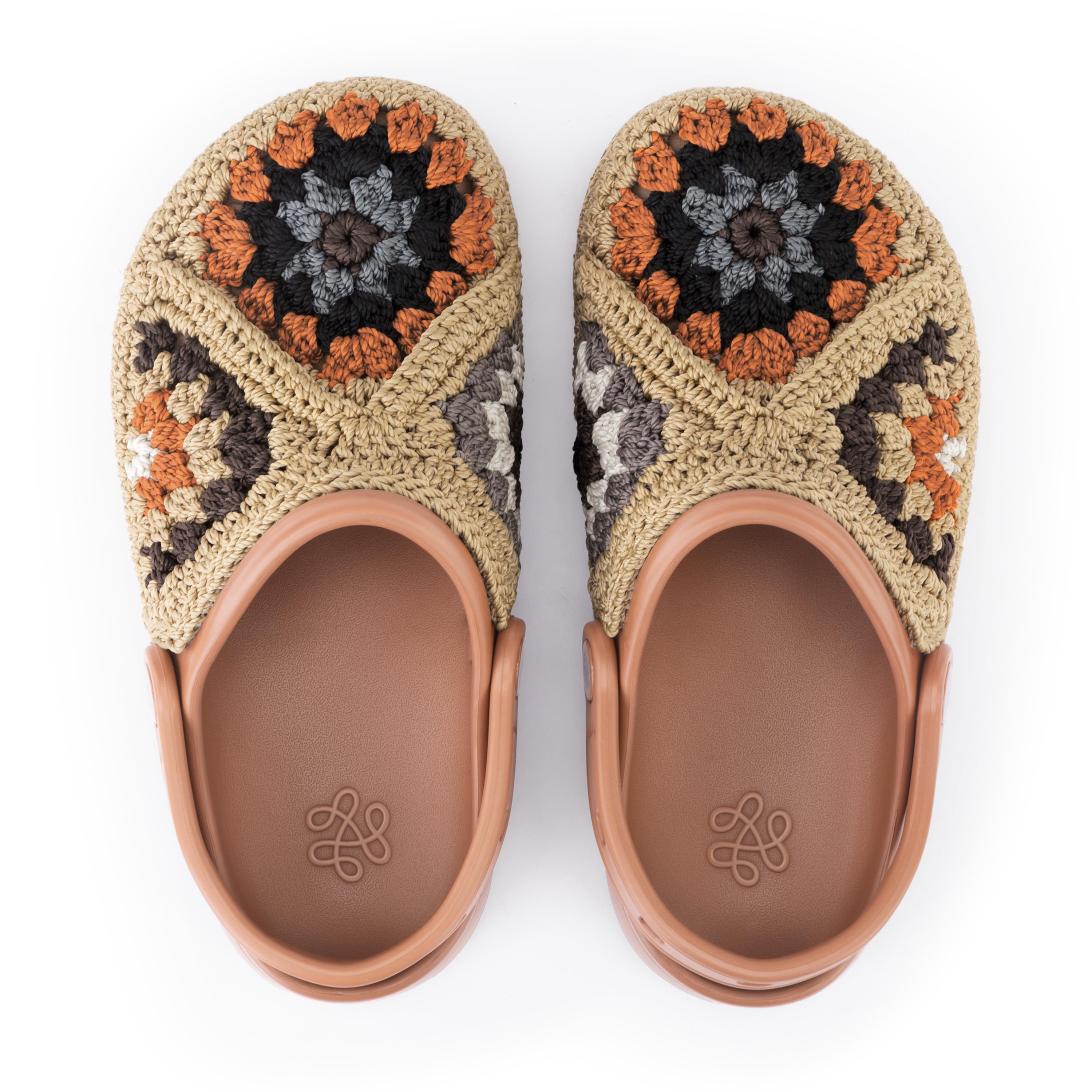 The Sak Bolo Clog - Hand Crochet - Acorn Patch
