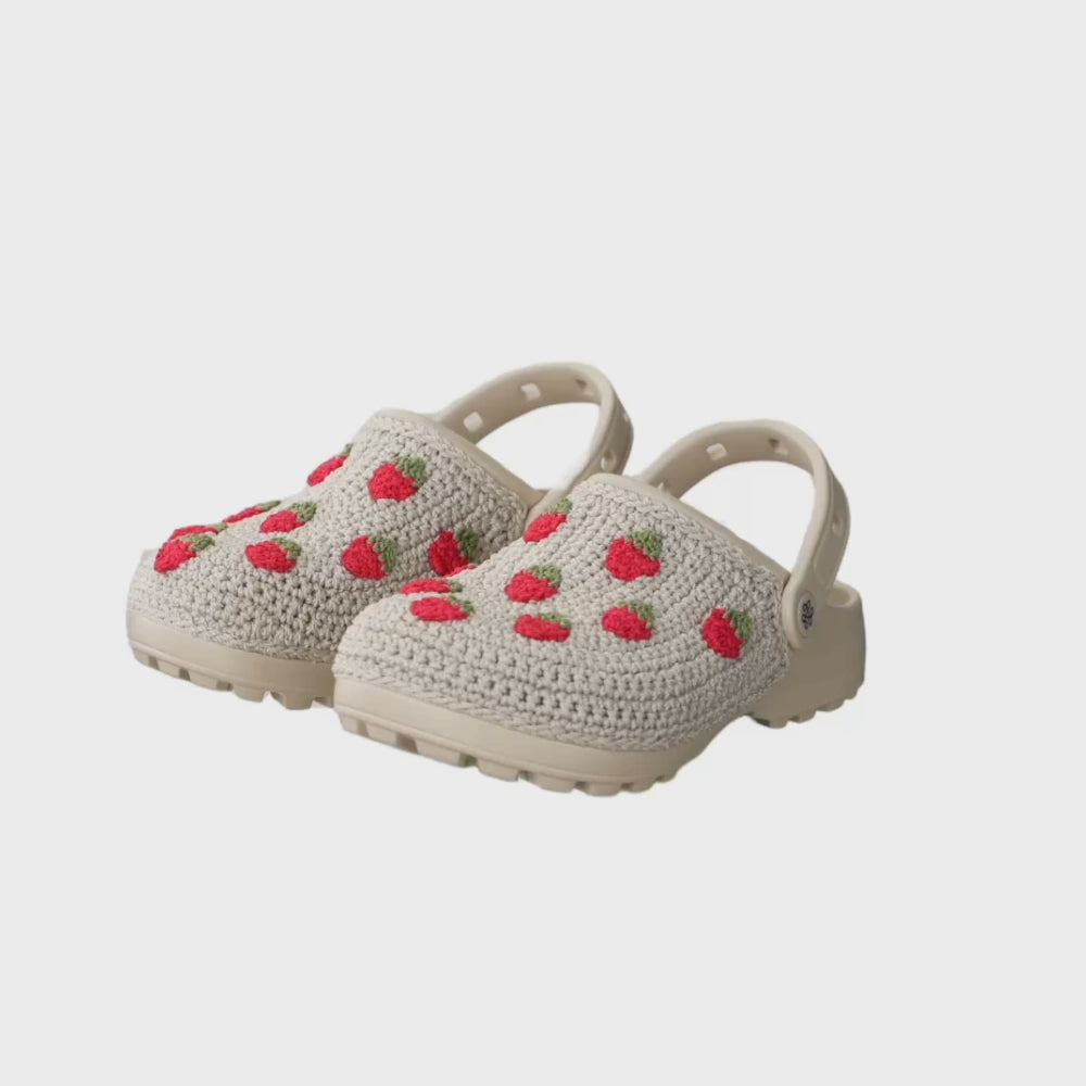 The Sak Bolo Eva Clog - Hand Crochet - Natural Strawberries