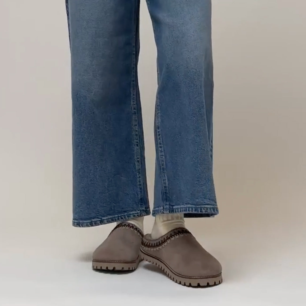 The Sak Bolinas Everyday Clog - Leather - Mushroom Shearling