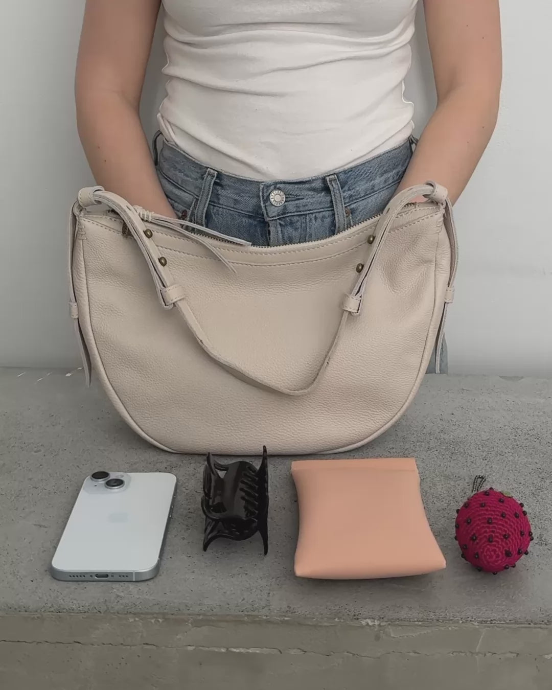 The Sak Tess Shoulder Bag - Leather - Stone